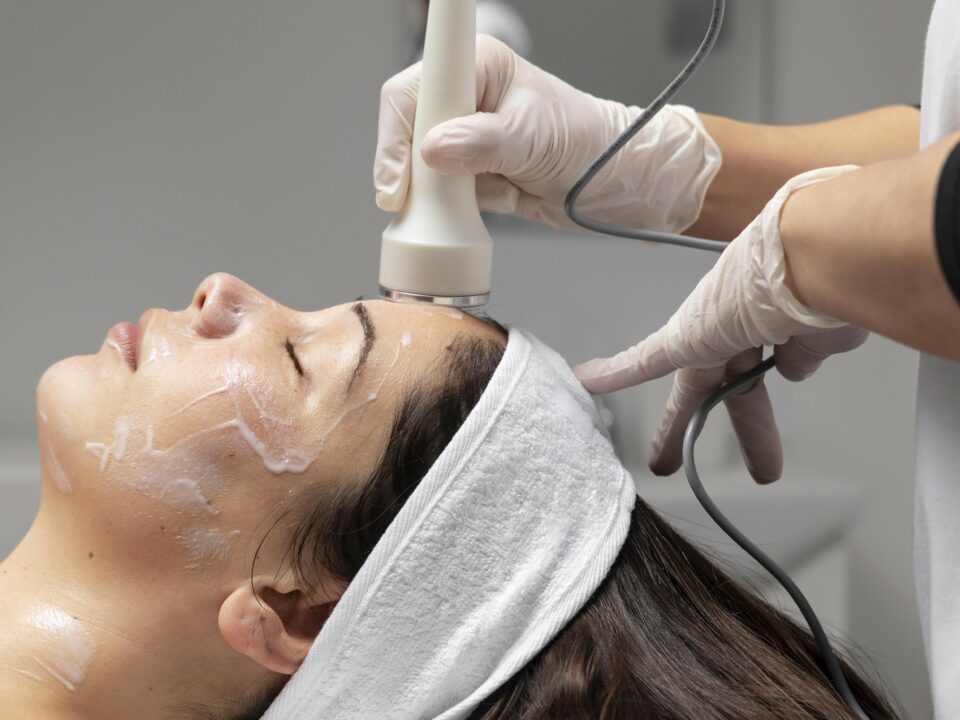 benefits of training in aesthetic skin treatments